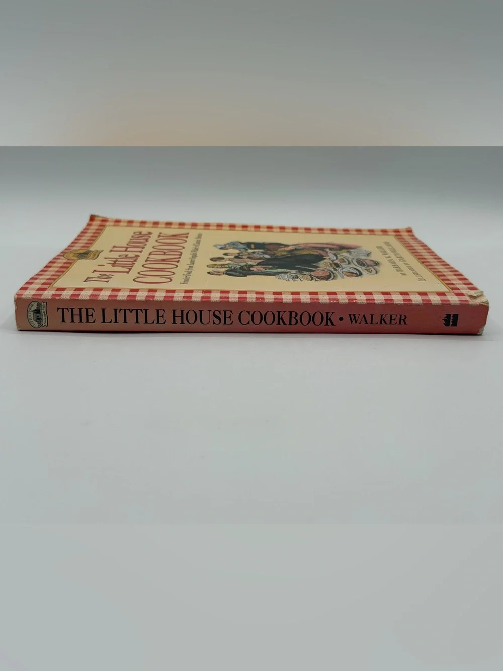 The Little House Cookbook: Frontier Foods from Laura Ingalls Wilder's Stories PB